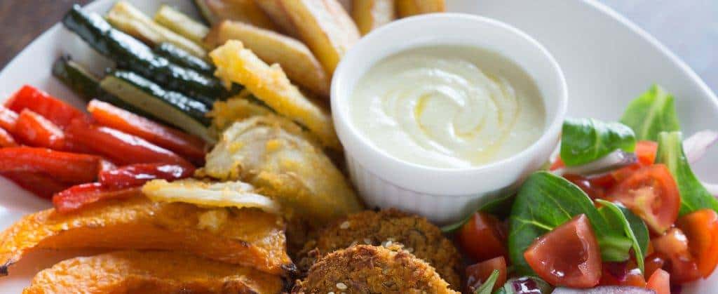 How To Elevate The Craveability of Plant-Based Non-Vegan Foods