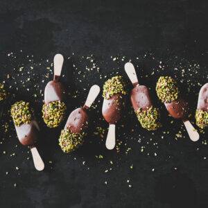 pistachio chocolate ice cream bars