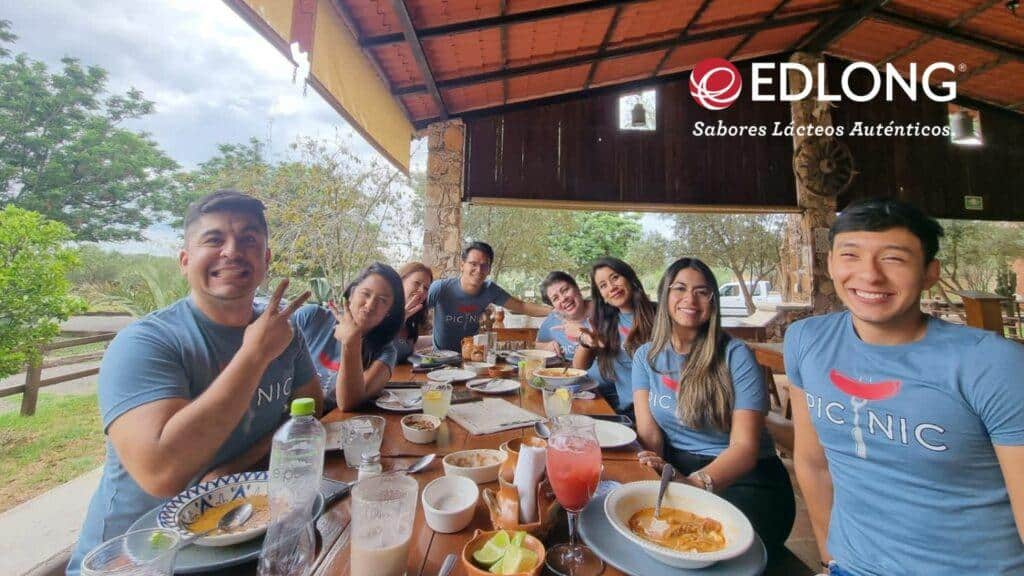 Edlong México Picnic | Developing Character: #1 We are All in This Together