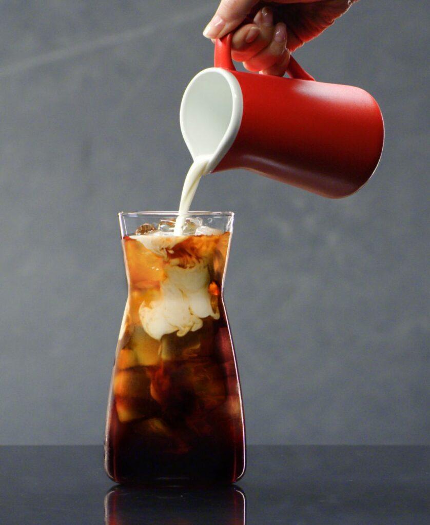 coffee-and-creamer