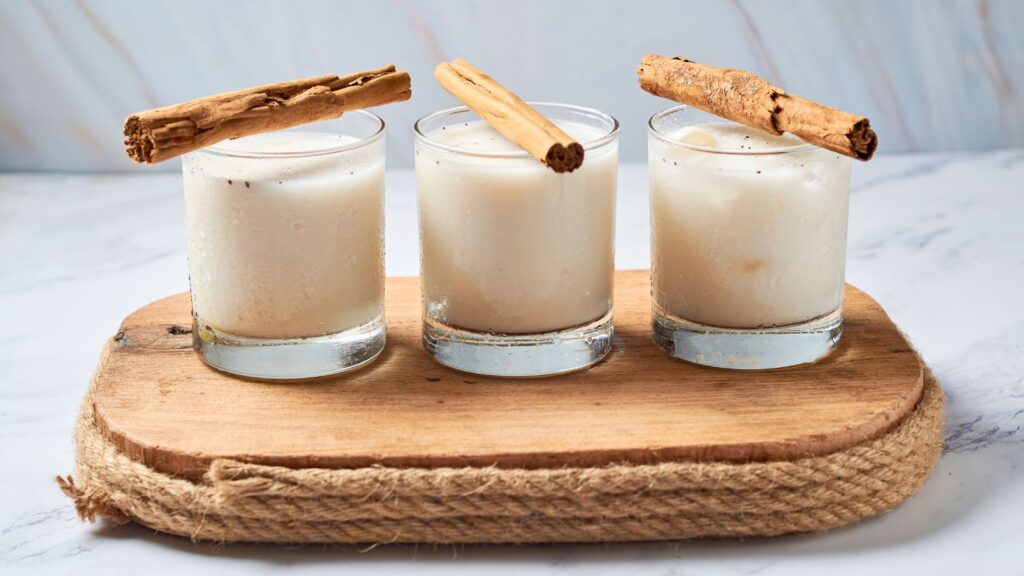 horchata-drink-with-cinammon