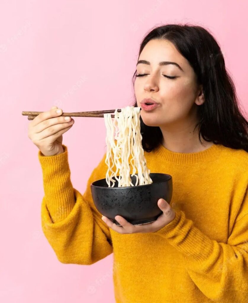 eating-instant-ramen