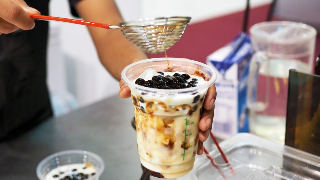 making boba tea, a texture driven innovation beverage